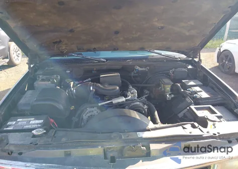 1996 Chevrolet Gmt-400 K1500 z USA, uszkodzony, nr VIN 1GCEK19R9TE248987